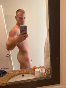 Bryce sent me nudes this morning he s finally feeling 100