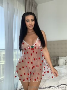 - how do i look - scarletroseofficial