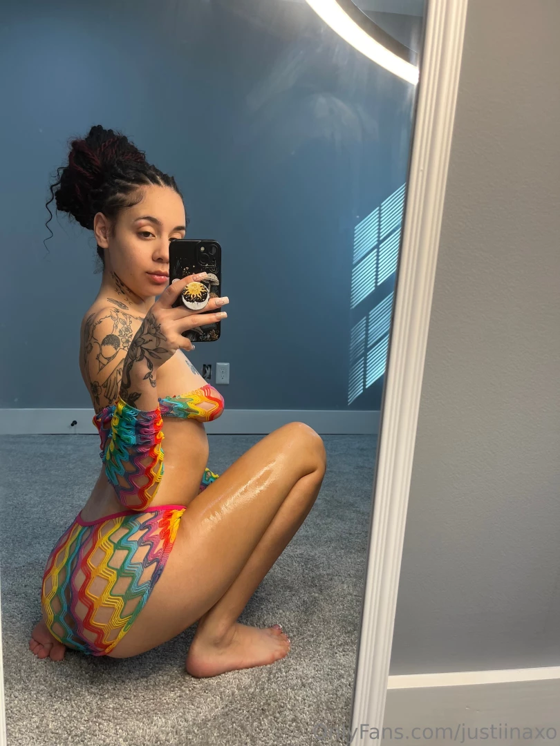 Hey cum talk to me https onlyfans com justiinaxovip 