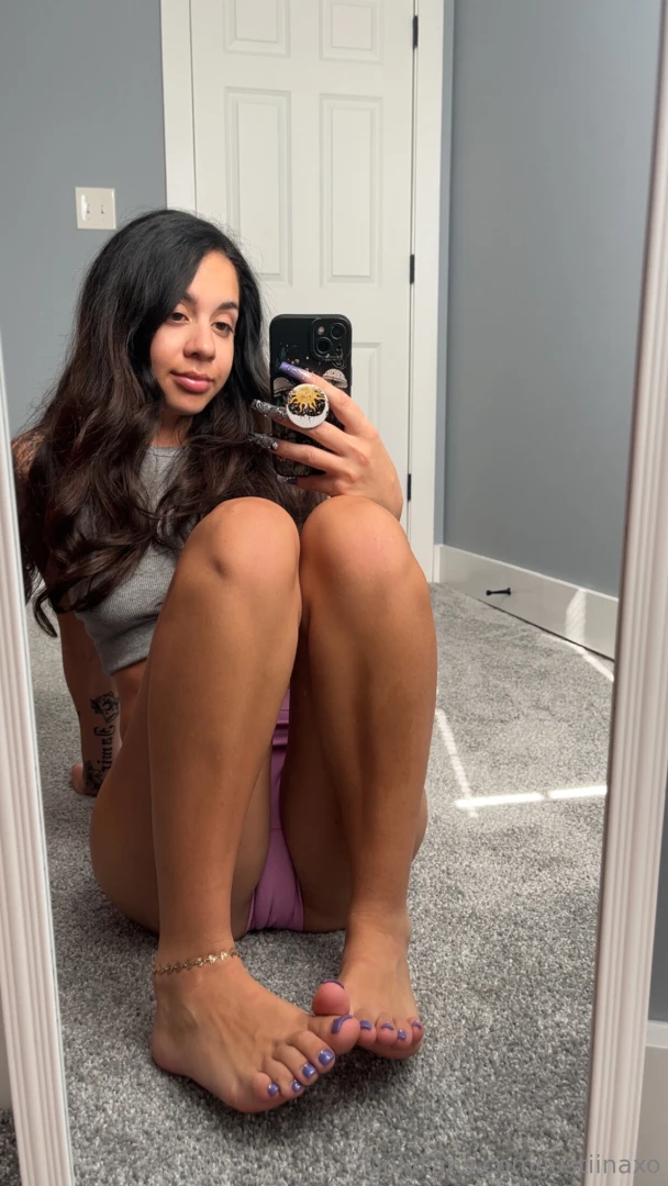 Left or right part 254 