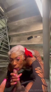 New video alert i was squirting in the arking lot