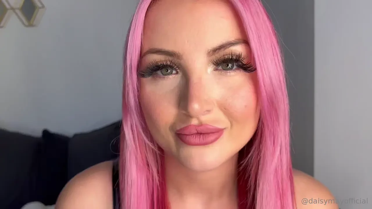 Once again i will be testing your attention span and resisting serious 