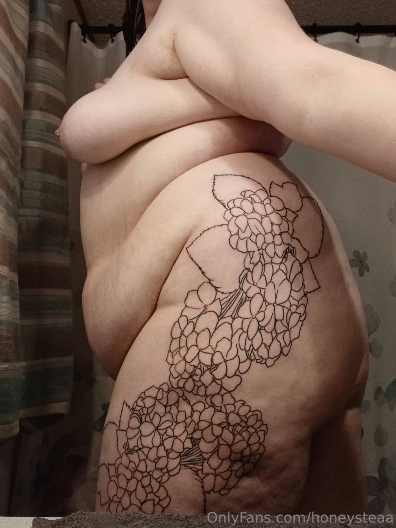 More post shower pics part 6 