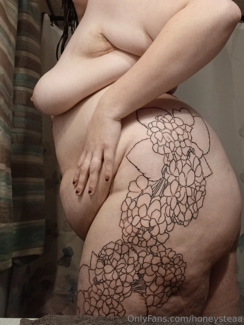 More post shower pics part 9 