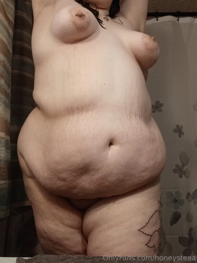 More post shower pics part 10 