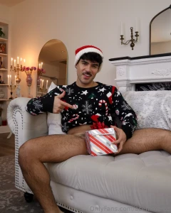 Maybe i should let you open your gift early part 2