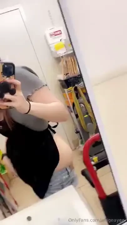 Update i m such a good girl customers have no idea how dirty i am 