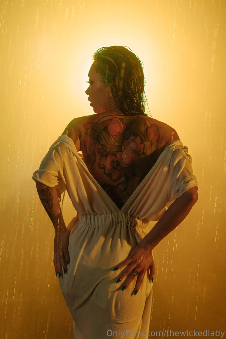 Rain sets are coming out with white t-shirt dress look just waiting 