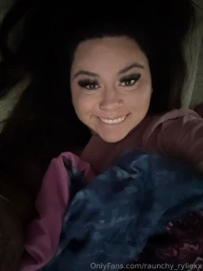 Good morning being lazy in bed