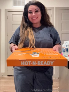 Forgot to post what i ate for dinner haven t eaten little caesar s in