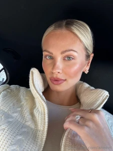 Just a quick selfie happy sunday