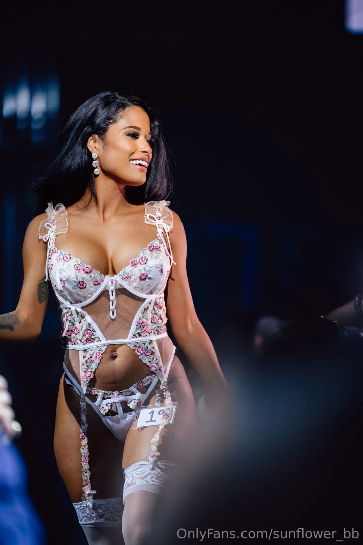 Half you wanna introduce me to your mom and the other half you don t 