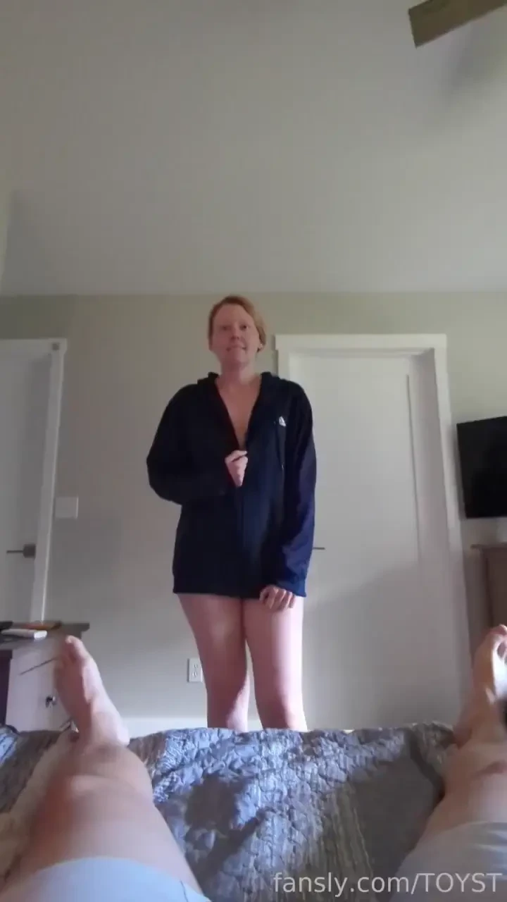 Sunday video drop pov sex we ve been busy with some moving and home 