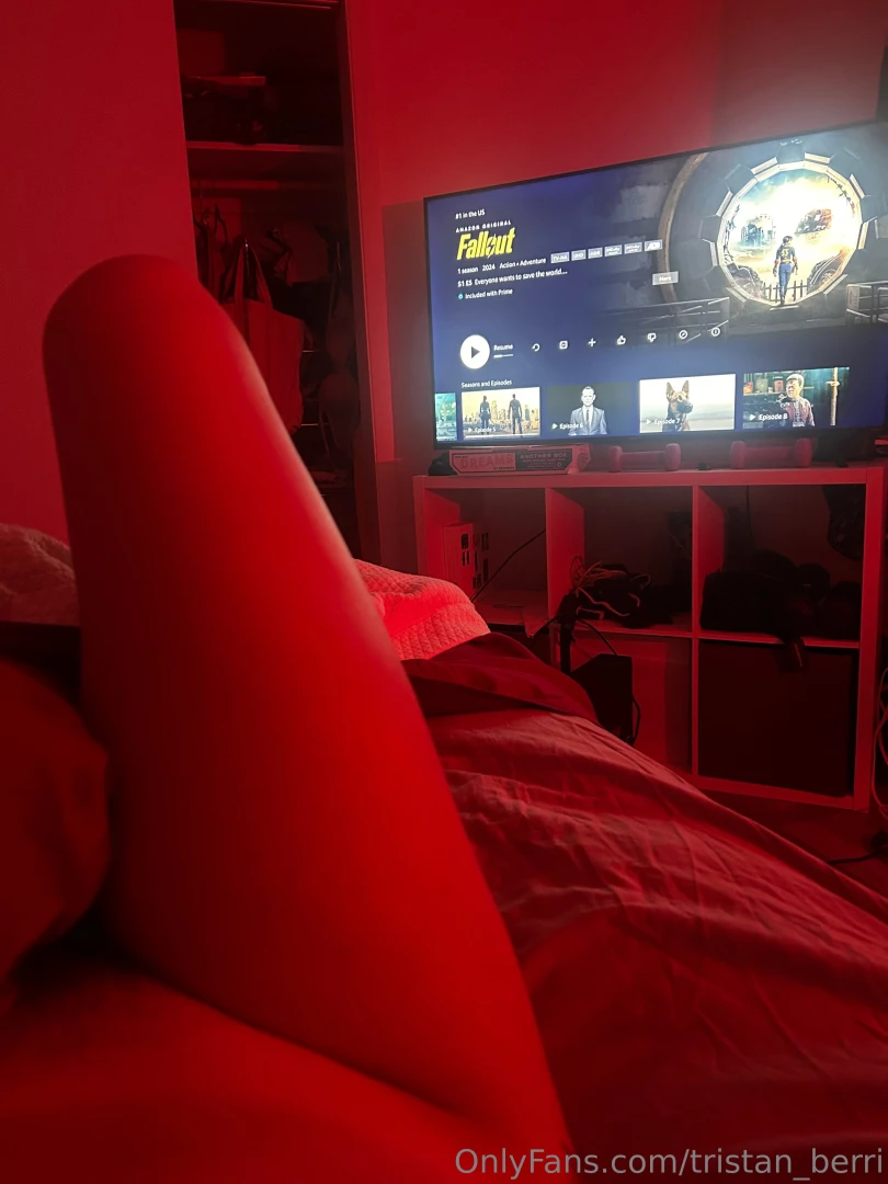 Melissa would love this show 