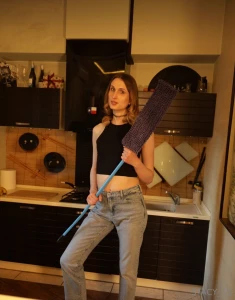 Today i wanted to talk about cleanliness and coziness in our homes how