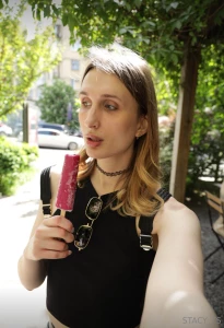 Ooooh i love summer and everything that comes with it nothing cools me