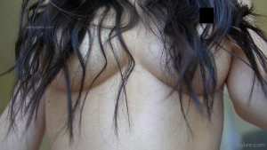 Solo - oily underboob 5 35 i drench my boobs in oil and let it drip