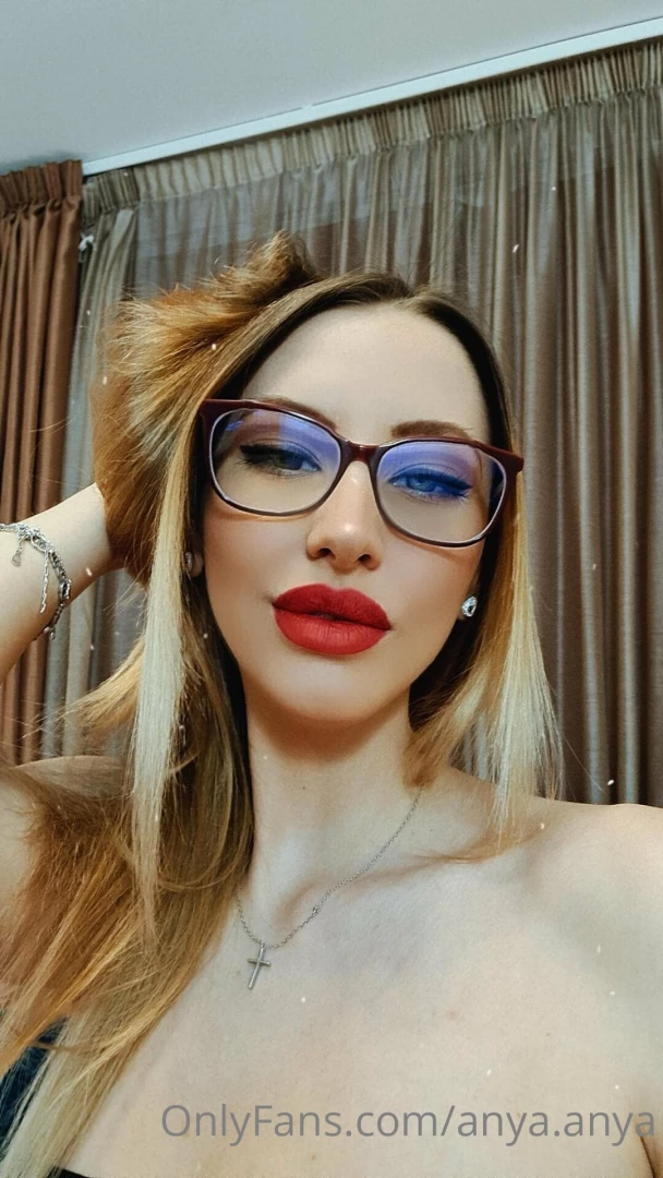 I will tell you a story 