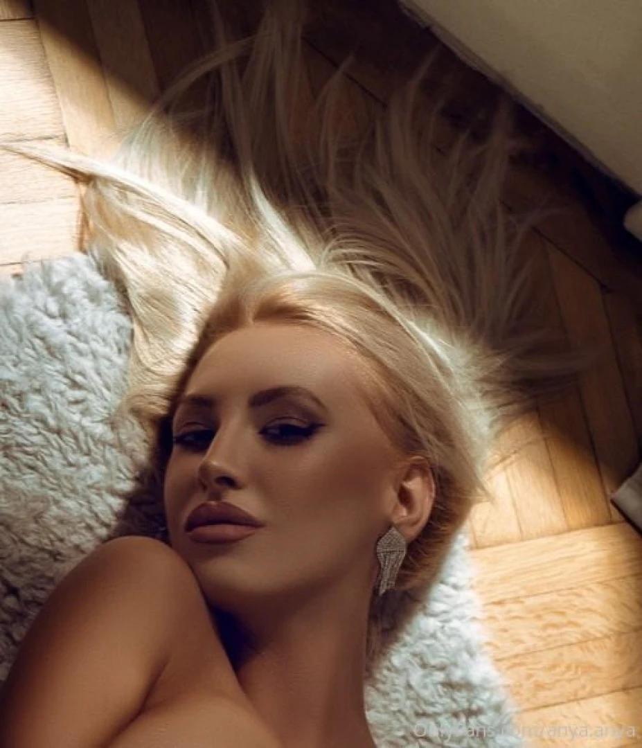 Blonde love tan sexy 