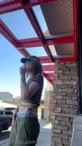 Las vegas is hawt