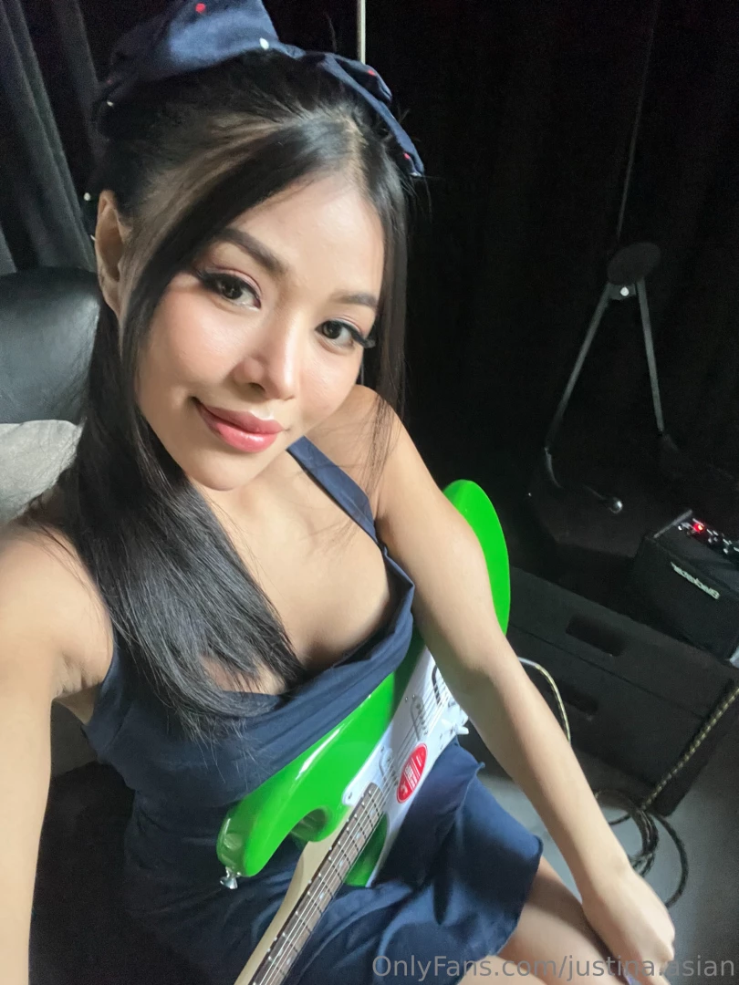 Im here if youre ready to play 