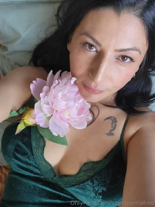 Handle me gently or don t i kinda like both