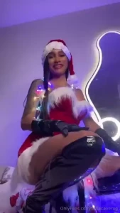 Let me dance on your cock baby