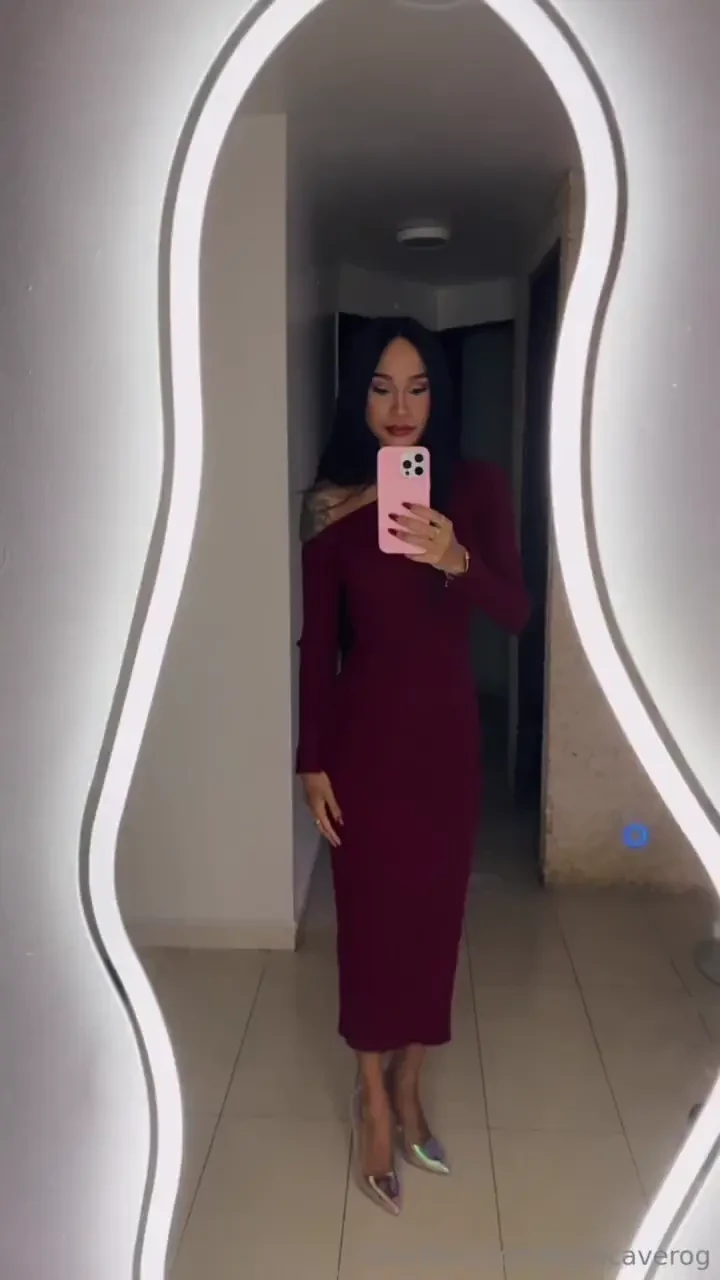 Your cock is hard i want to know what i m going to work with 
