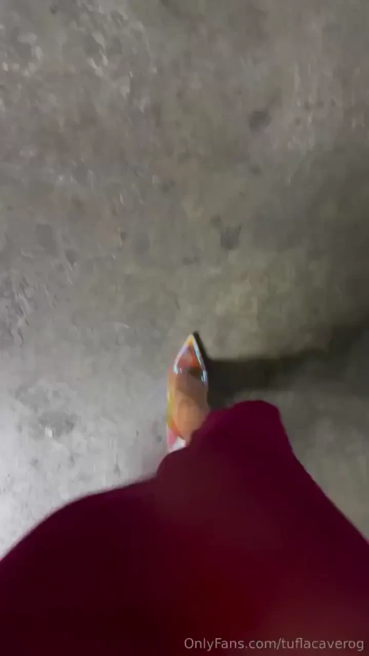 You like girls in high heels 