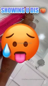 Bare coochie beggin for sum dick nbsp nbsp you won t be able to hold