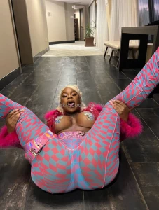 Free trials live on my vip page but once 50 join it closes up don t