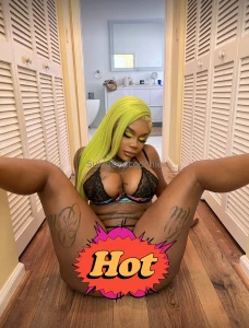 Eat my squirt bundle i made suuch a big mess come make me lick it up