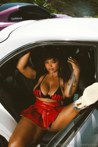 Get in i like to go fast