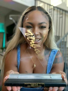 I m thrilled to receive urban x s award for female performer of the part 3