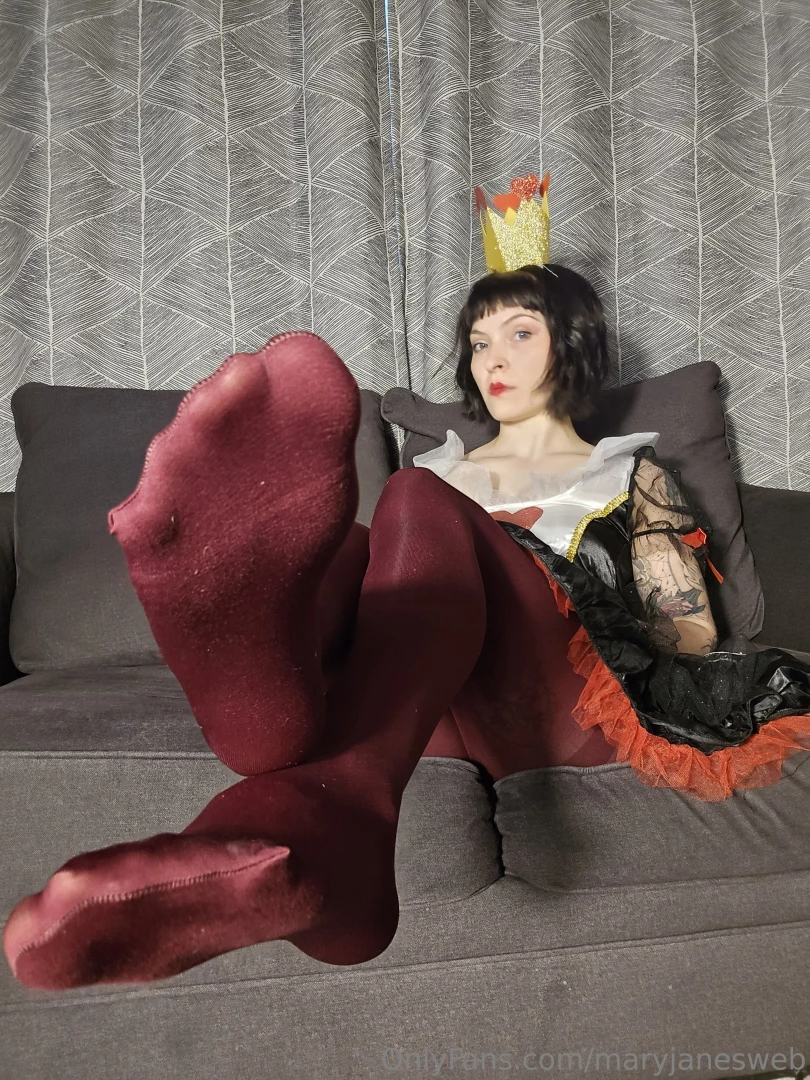 Queen of hearts femdom part 2 lt 3 