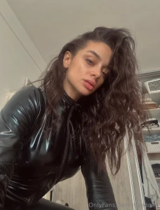 Write your wildest fetish in the comments no judgment if you make me