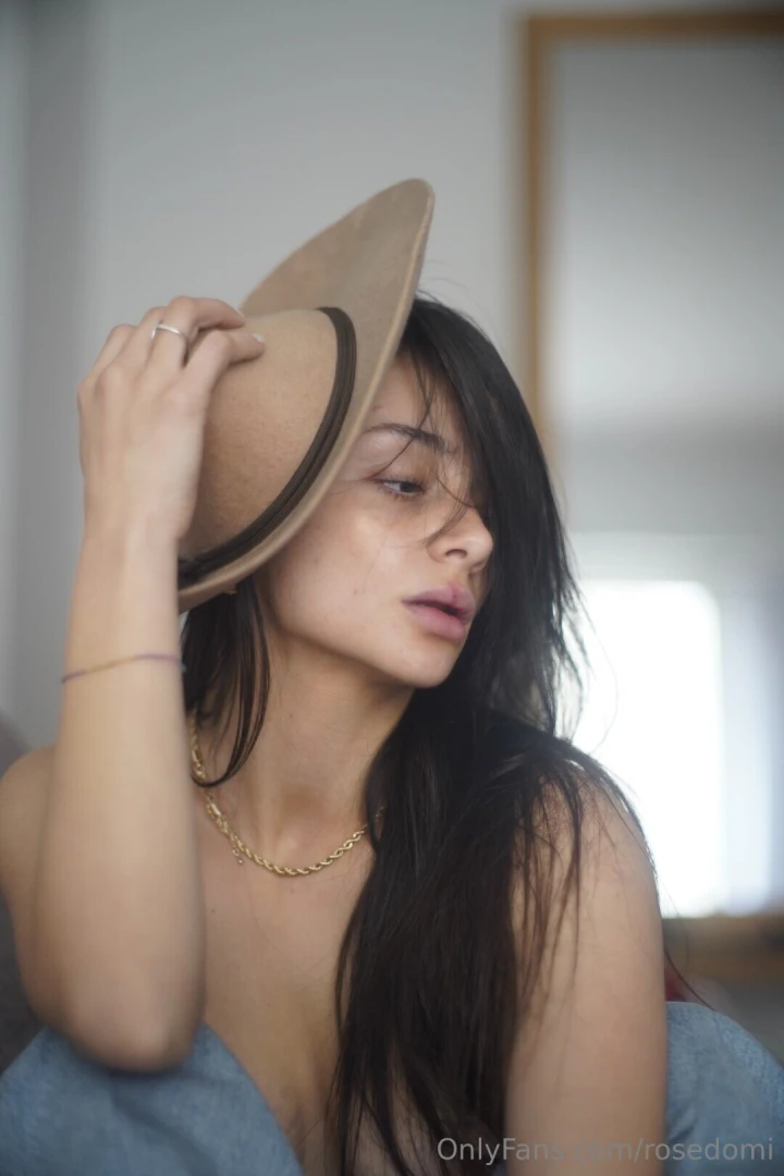 Midweek and i m already bored maybe i ll punish you maybe i ll make 