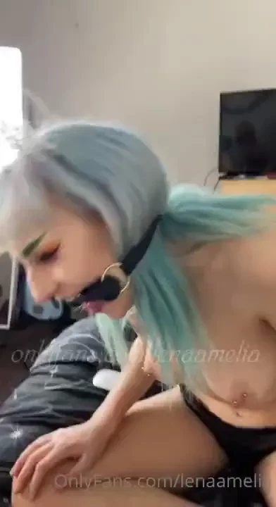 So apparently trying to sing with a gag on is not easy 