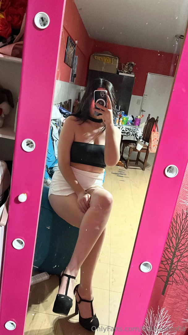 Wanna see more slide into my dm s part 2 