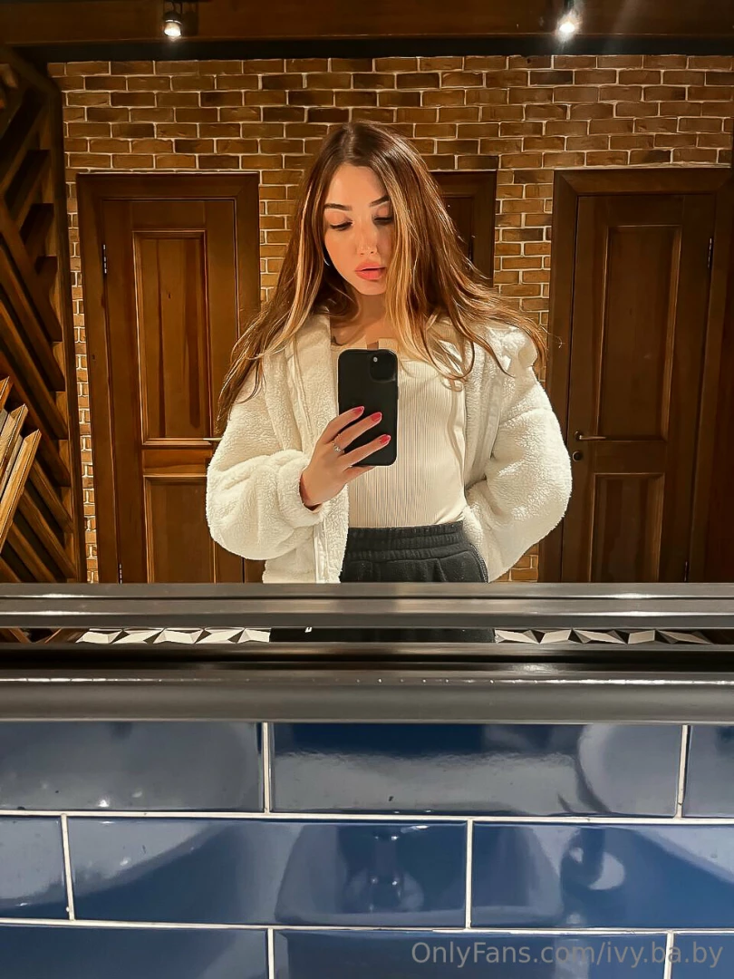 It s such beautiful weather outside today the sun is shining the birds 