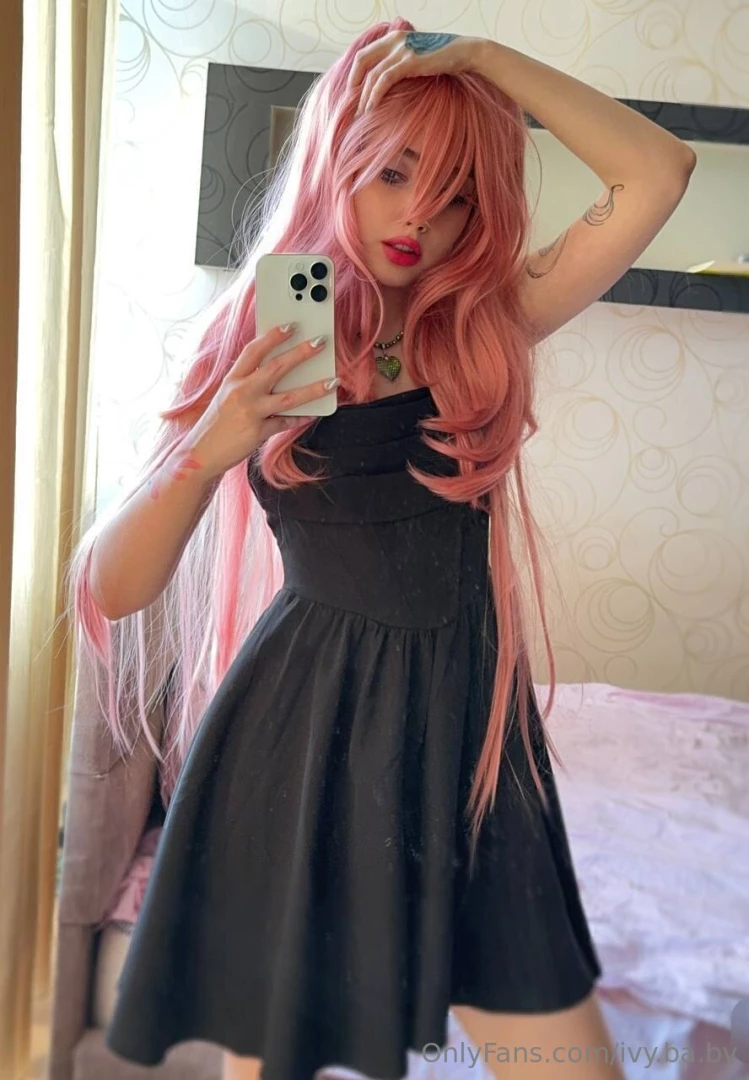 Feeling a little flirty today 