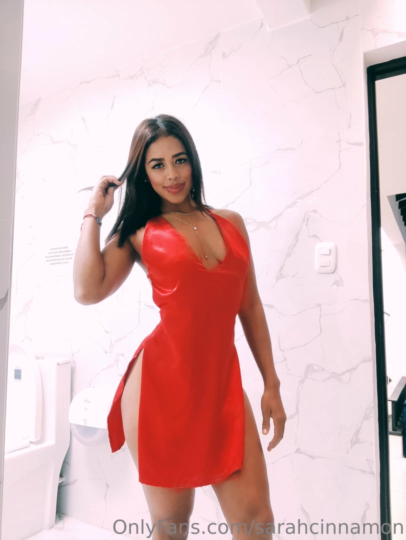 Red passion or red temptation 