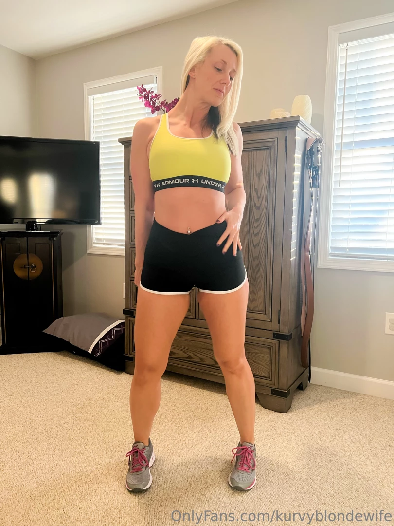 kurvyblondewife - Hubby said these shorts were gonna end up around my ankles at the gym part 8 