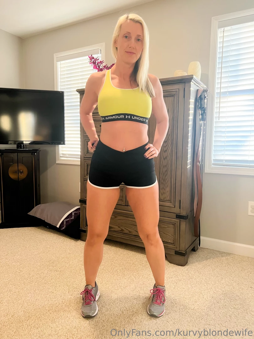 kurvyblondewife - Hubby said these shorts were gonna end up around my ankles at the gym part 9 