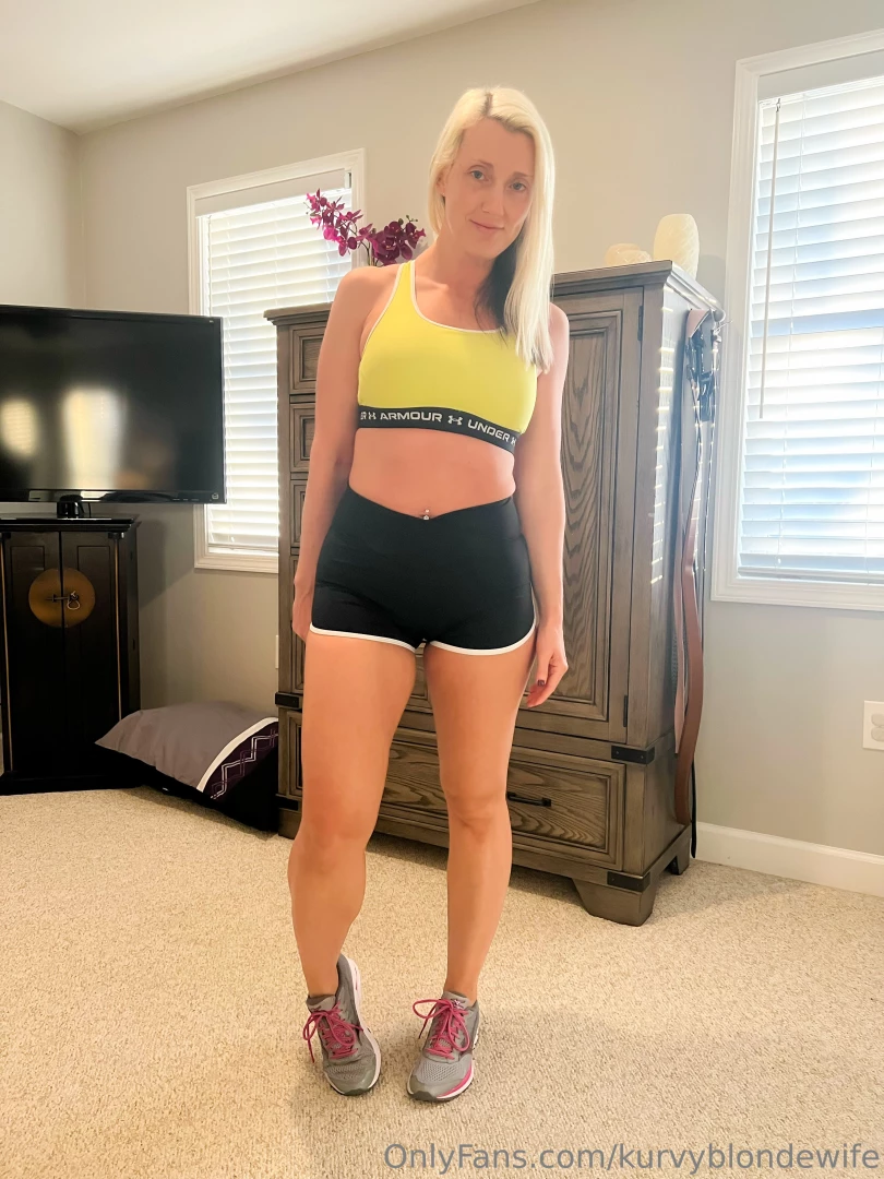 kurvyblondewife - Hubby said these shorts were gonna end up around my ankles at the gym part 13 