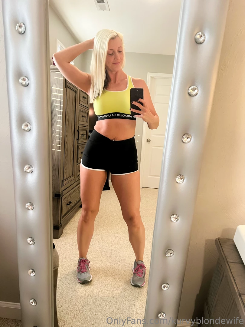 kurvyblondewife - Hubby said these shorts were gonna end up around my ankles at the gym part 16 