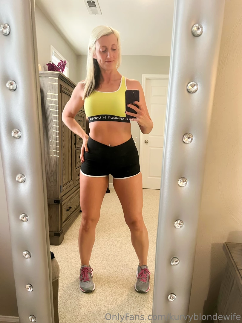 kurvyblondewife - Hubby said these shorts were gonna end up around my ankles at the gym part 17 