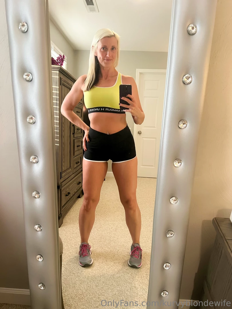 kurvyblondewife - Hubby said these shorts were gonna end up around my ankles at the gym part 18 