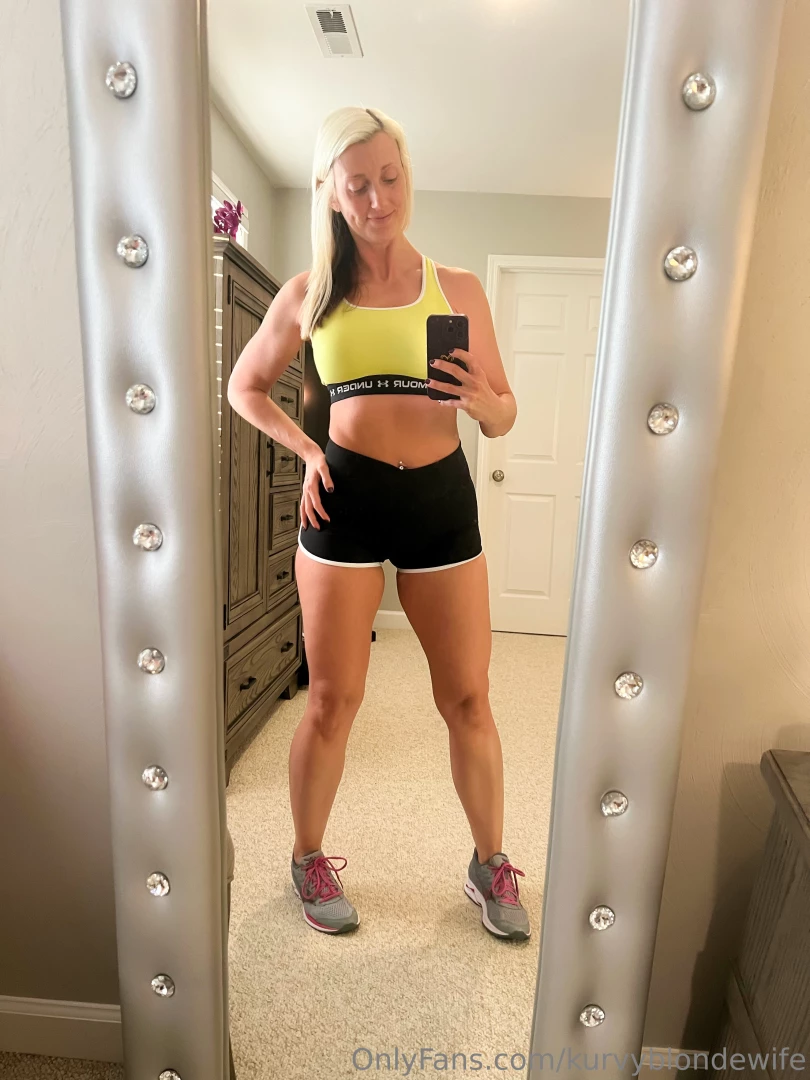 kurvyblondewife - Hubby said these shorts were gonna end up around my ankles at the gym part 19 