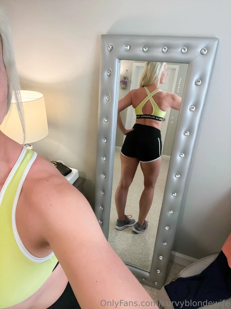 kurvyblondewife - Hubby said these shorts were gonna end up around my ankles at the gym part 21 